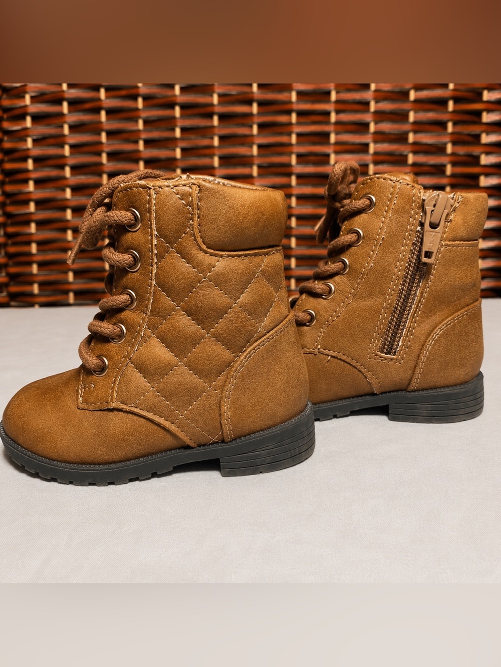 The Children’s Place Toddler Girls Brown Boots Size 4 Side Zip Quilted